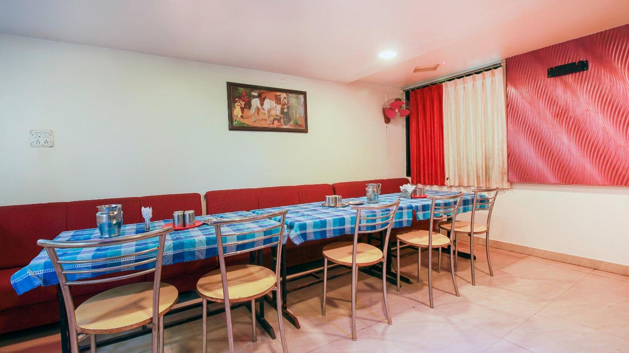โอโย 22999 โฮเต็ล กัณฑิล Hotel Jogeshwari ภายนอก รูปภาพ