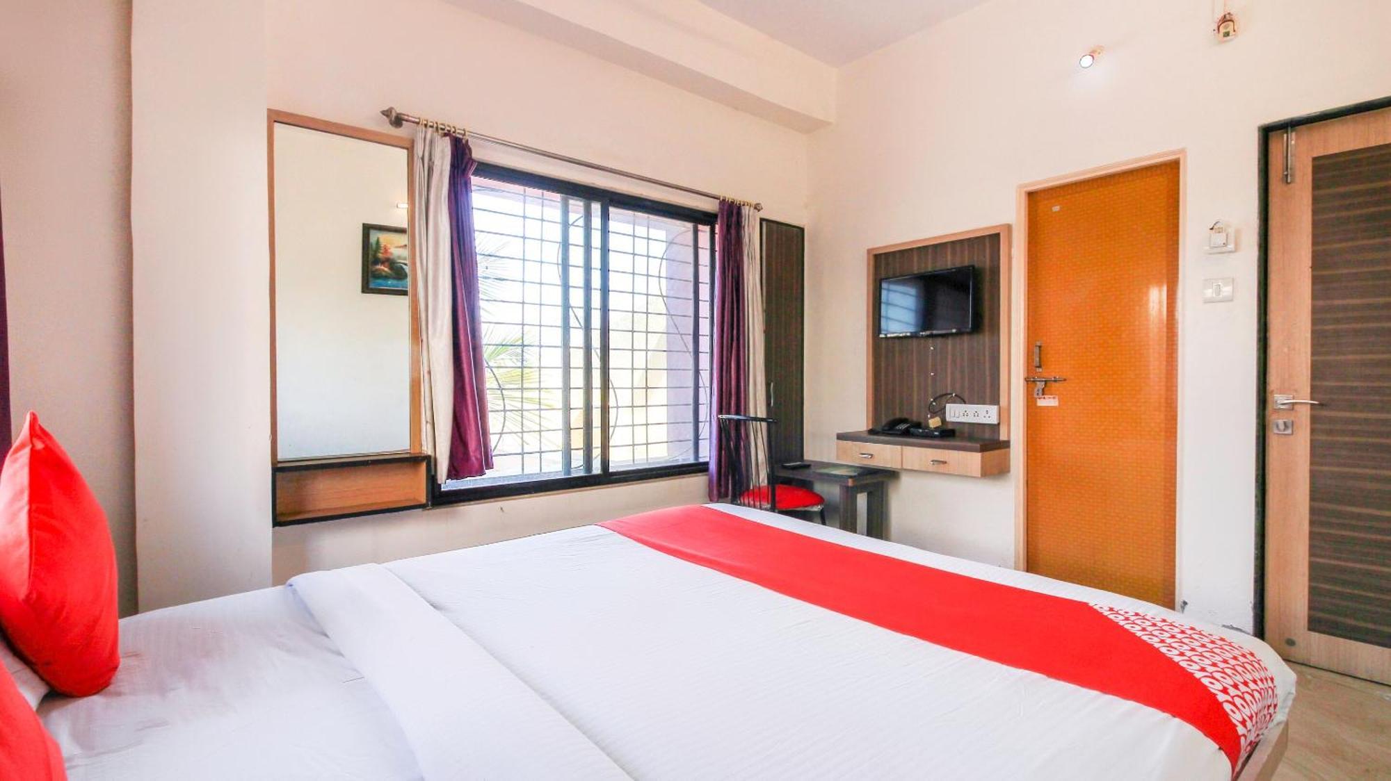 โอโย 22999 โฮเต็ล กัณฑิล Hotel Jogeshwari ภายนอก รูปภาพ