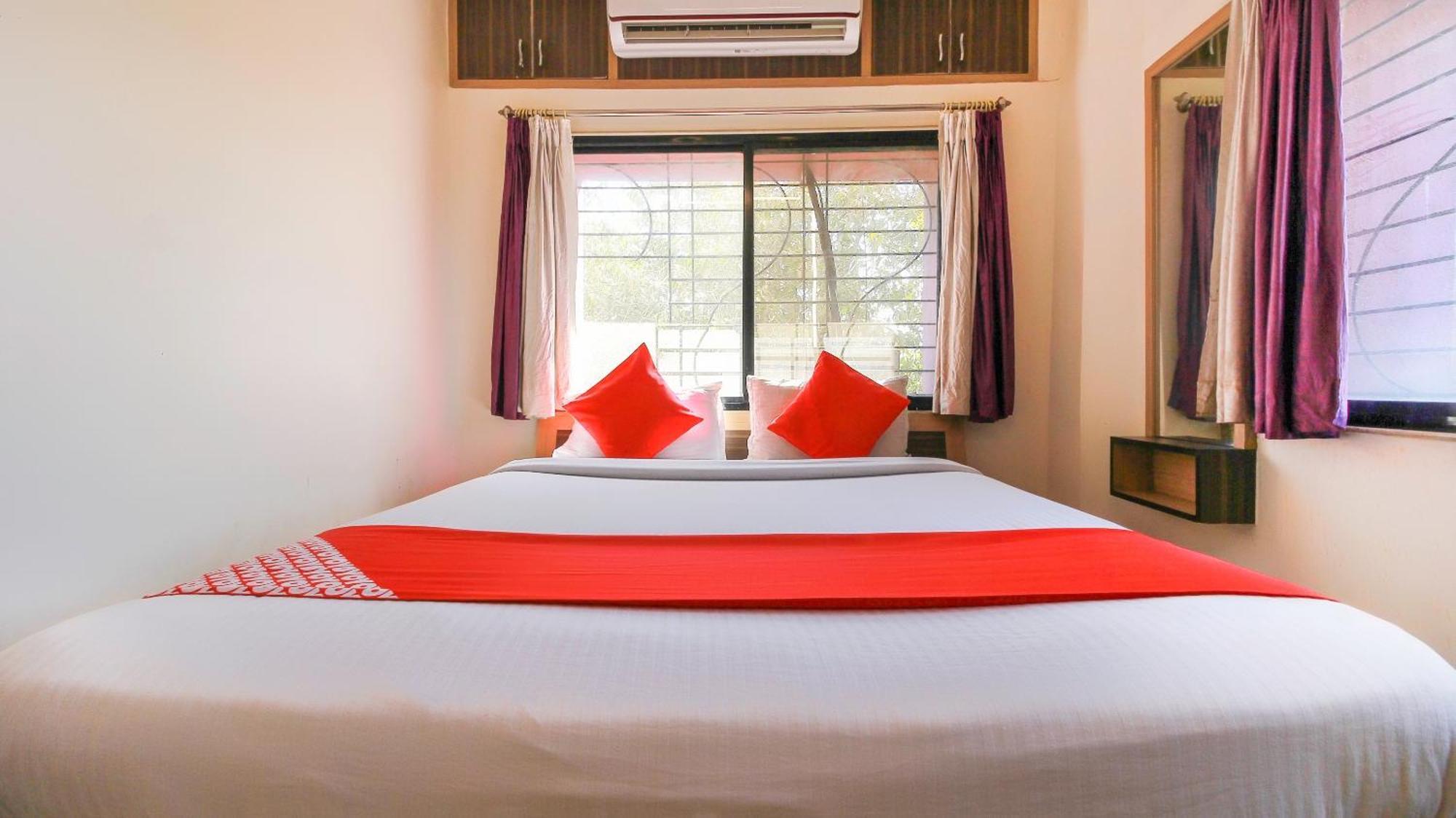 โอโย 22999 โฮเต็ล กัณฑิล Hotel Jogeshwari ภายนอก รูปภาพ